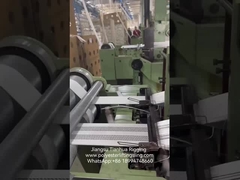 Laboratorio di poliesteri di sollevamento